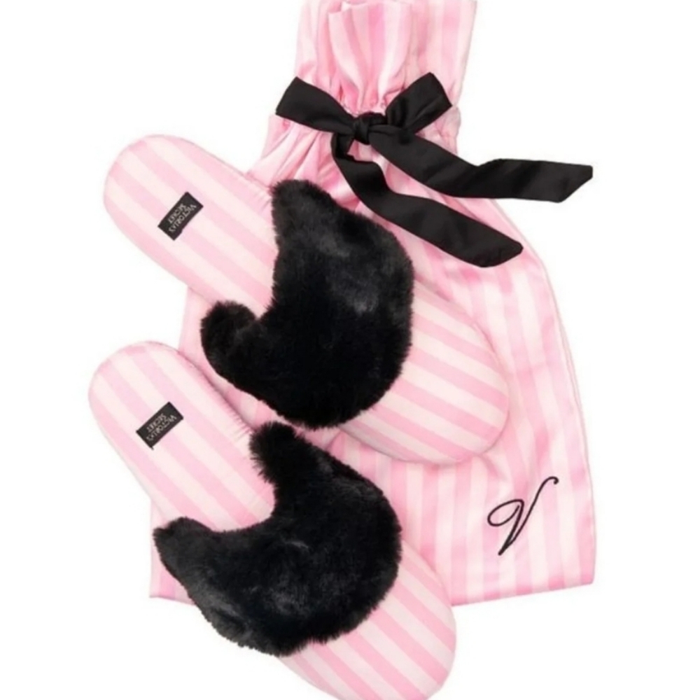 NWT Victoria Secret slippers